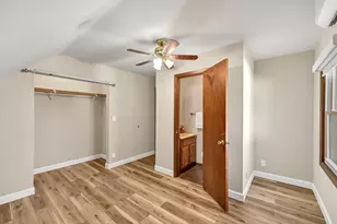 226 E Rosedale Ave, Milwaukee, WI 53207 - Photo 27