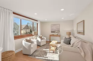 226 E Rosedale Ave, Milwaukee, WI 53207 - Photo 5