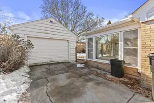 821 Lombard Ave, Racine, WI 53402 - Photo 17