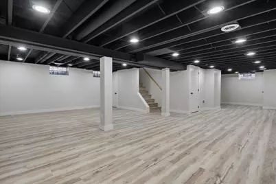 4430 N Brookfield Rd, Brookfield, WI 53045 - Photo 25