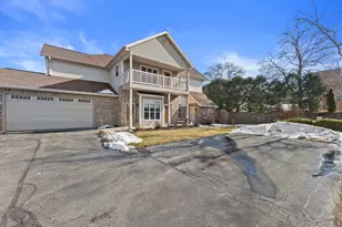 18825 Madeline Ln, Brookfield, WI 53045 - Photo 39