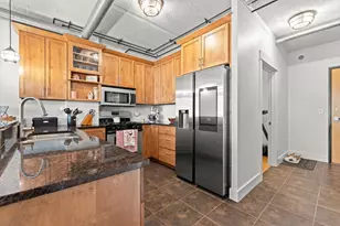 102 N Water St, Milwaukee, WI 53202 - Photo 11