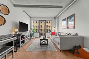 102 N Water St, Milwaukee, WI 53202 - Photo 19