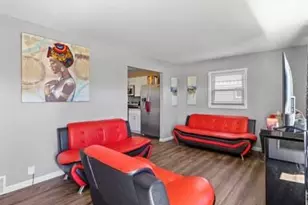 6918 W Grantosa Dr, Milwaukee, WI 53218 - Photo 3