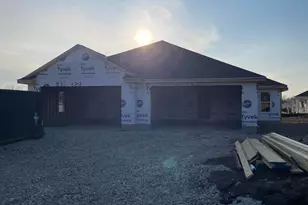 402 Park Villas Circle, Racine, WI 53185 - Photo 5