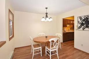 4502 S Green Ridge Cir, Greenfield, WI 53220 - Photo 11