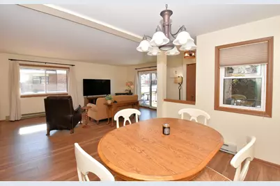 4502 S Greenridge Cir, Greenfield, WI 53220 - Photo 13