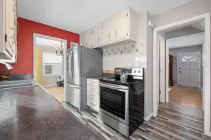 5329 W Nebraska Ave, Milwaukee, WI 53219 - Photo 7