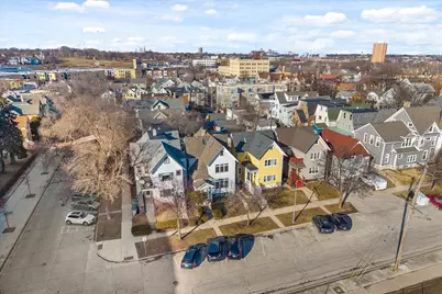 804 E Kewaunee St #806, Milwaukee, WI 53202 - Photo 47