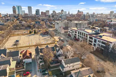 804 E Kewaunee St #806, Milwaukee, WI 53202 - Photo 51