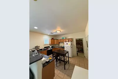 2523 W Garfield Ave #2525, Milwaukee, WI 53205 - Photo 3