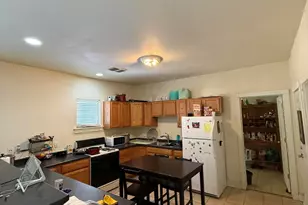 2523 W Garfield Ave, Milwaukee, WI 53205 - Photo 3