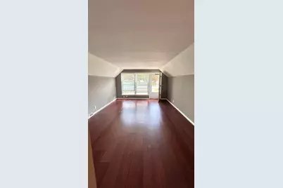 5747 N 93rd St #UPPER, Milwaukee, WI 53225 - Photo 3