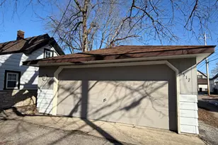 1317 Rawson Ave, South Milwaukee, WI 53172 - Photo 15