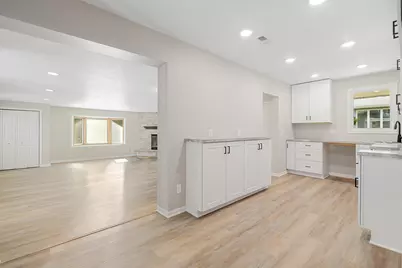 4705  Highland Park Dr, Polk, WI 53086 - Photo 9