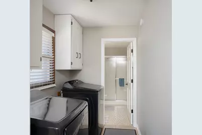 3323  Green Meadows Ln, Racine, WI 53405 - Photo 19