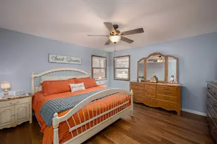 3323 Green Meadows Ln, Racine, WI 53405 - Photo 13