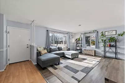 N19W5342  Pierce Ct, Cedarburg, WI 53012 - Photo 5