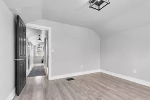 120 4th St, Waukesha, WI 53188 - Photo 21