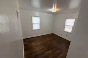 5010 N 49th St, Milwaukee, WI 53218 - Photo 9