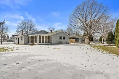 1226  Market Pl, Waukesha, WI 53189 - Photo 31