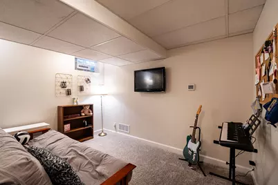 2504 N 89th St, Wauwatosa, WI 53226 - Photo 43