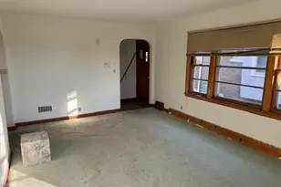 4175 N 22nd St, Milwaukee, WI 53209 - Photo 7