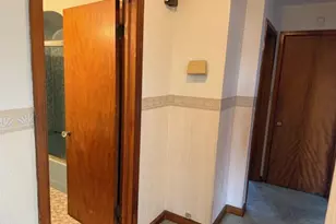 4175 N 22nd St, Milwaukee, WI 53209 - Photo 13