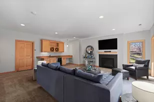 W126N7852 Riverview Ln, Menomonee Falls, WI 53051 - Photo 41