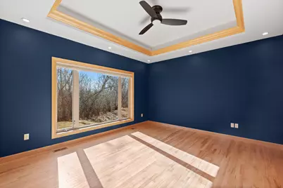 W126N7852  Riverview Ln #51, Menomonee Falls, WI 53051 - Photo 19