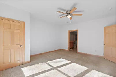 W126N7852  Riverview Ln #51, Menomonee Falls, WI 53051 - Photo 33