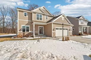 532 Wild Oak Rd, Hartland, WI 53029 - Photo 13