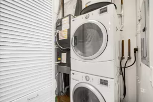 234 N Broadway, Milwaukee, WI 53202 - Photo 15