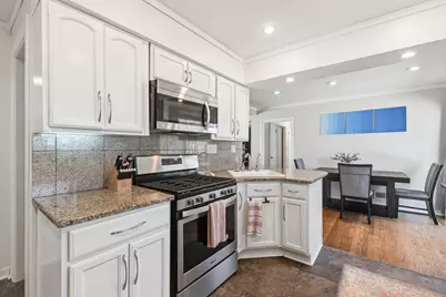 8837 N Navajo Rd, Bayside, WI 53217 - Photo 7