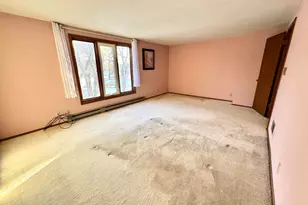 3127 W Canterbury Rd, Greenfield, WI 53221 - Photo 19