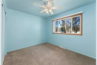 1605  Cliffview Dr, Holmen, WI 54636 - Photo 15