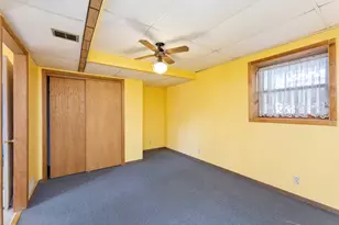 1605 Cliffview Dr, Holmen, WI 54636 - Photo 19