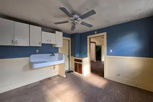 1929 N 18th St, Milwaukee, WI 53205 - Photo 17