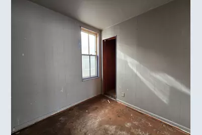 1929 N 18th St, Milwaukee, WI 53205 - Photo 15