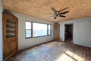 1929 N 18th St, Milwaukee, WI 53205 - Photo 7