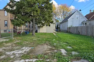 1929 N 18th St, Milwaukee, WI 53205 - Photo 39