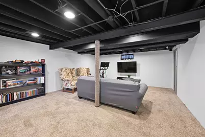 8202 W Center St, Milwaukee, WI 53222 - Photo 25