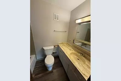 7721 N 60th St #104D, Milwaukee, WI 53223 - Photo 5