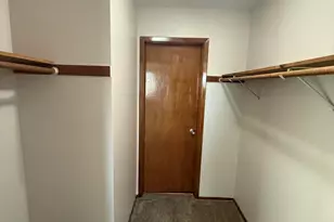 7721 N 60th St, Milwaukee, WI 53223 - Photo 15