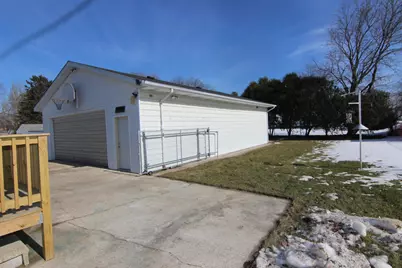 1303 S 9th St, Watertown, WI 53094 - Photo 19