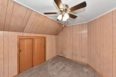 2348 S 84th St, West Allis, WI 53227 - Photo 13