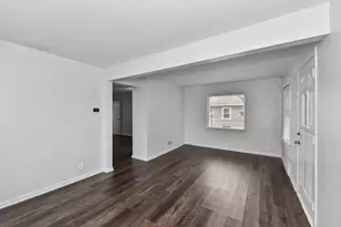 2348 S 84th St, West Allis, WI 53227 - Photo 3