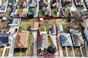 2348 S 84th St, West Allis, WI 53227 - Photo 25