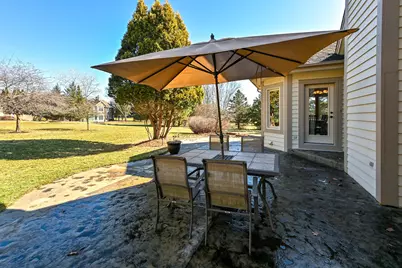 N21W26622  Cattail Ct, Pewaukee, WI 53072 - Photo 7