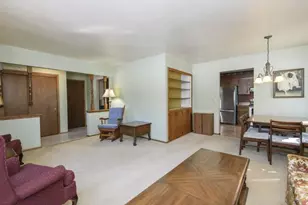 S58W25347 Crest Dr, Waukesha, WI 53189 - Photo 21